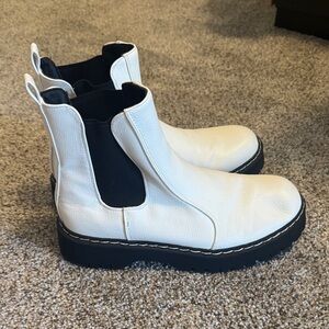 Sincerely Jules White Chelsea Combat Boots with Black Elastic